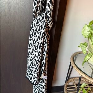 Michael Kors Black and White Patterned Scarf